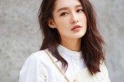 娱乐吃瓜君李沁是谁,娱乐圈的清新“吃瓜”女神